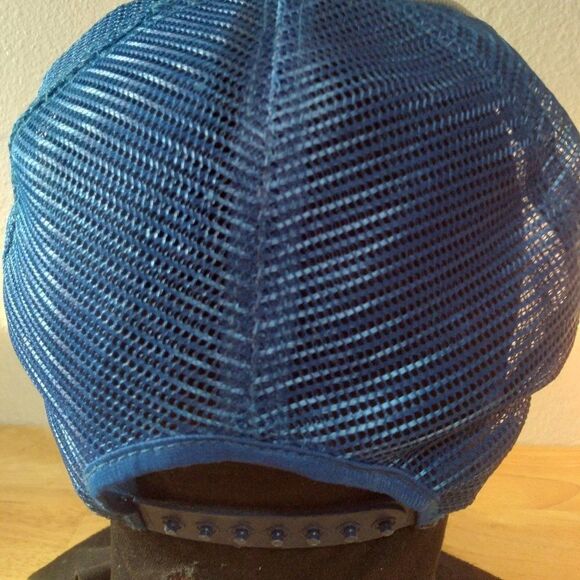 Vintage Fishing To Stay In Shape Joke Gag Trucker Hat - Picture 4 of 5